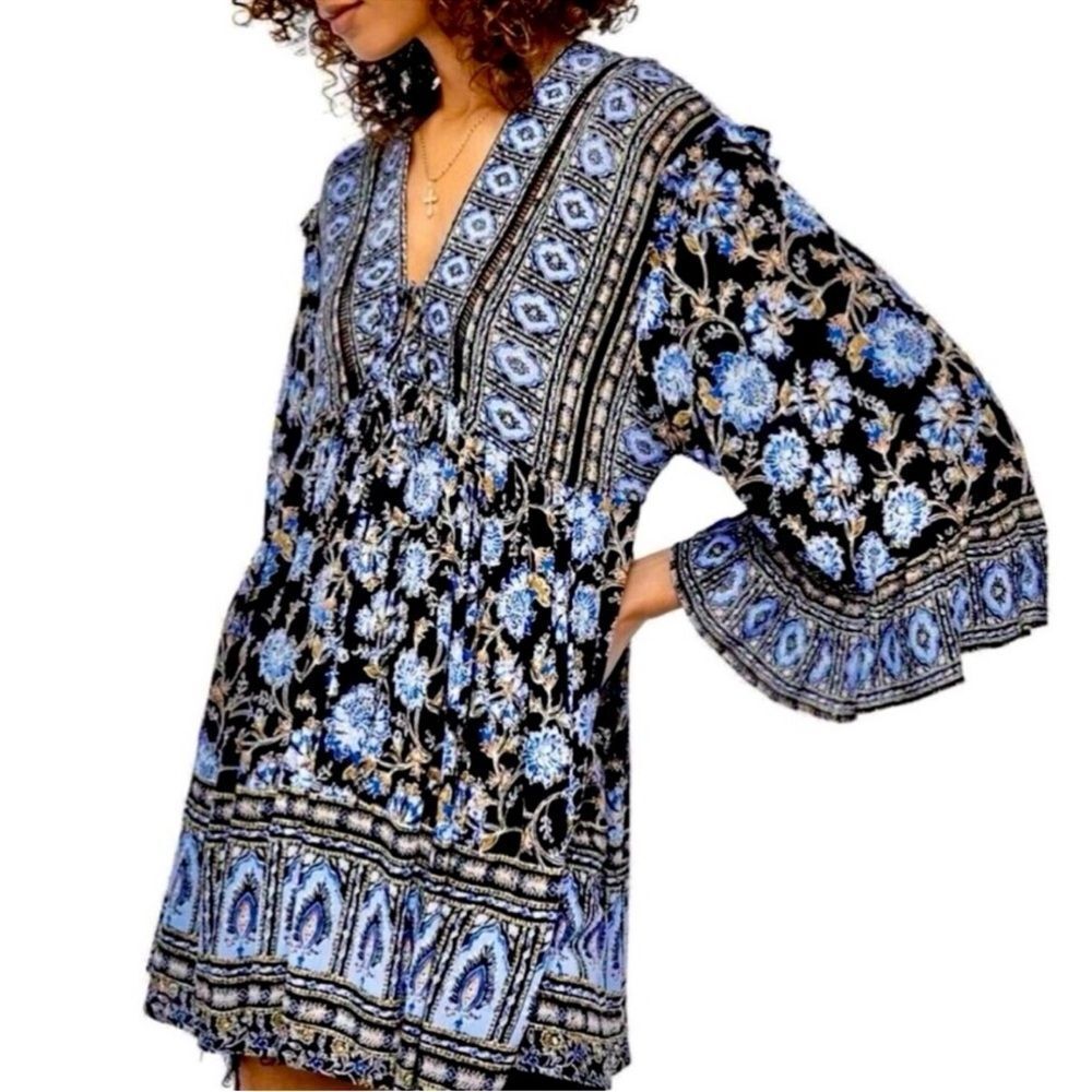 Free People Moonlight Dance Printed
Tunic Top Sz M - Picture 10 of 14